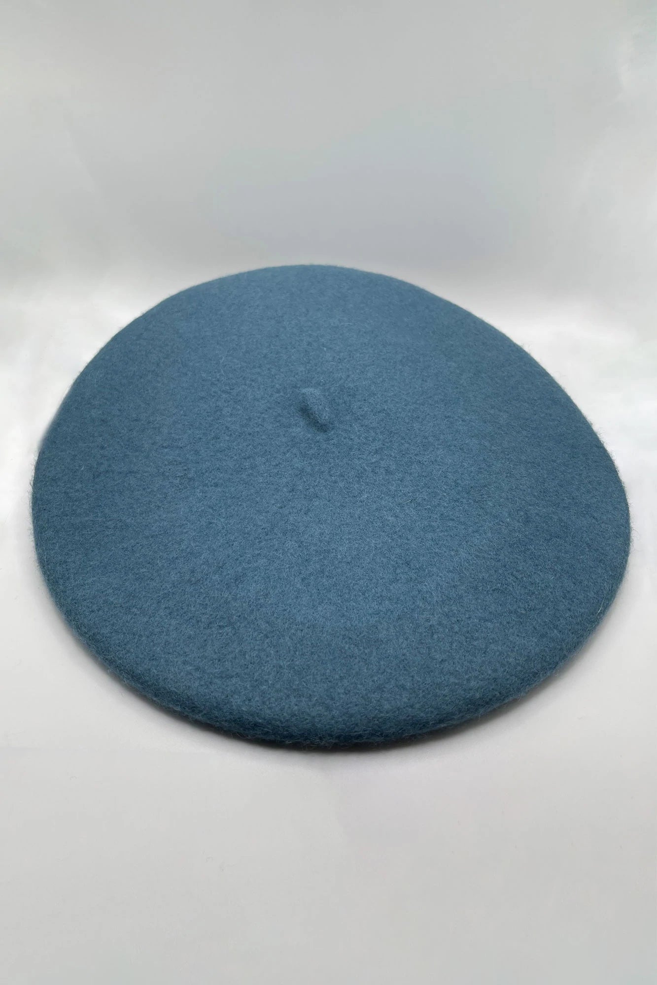 Beret in Blue Grey